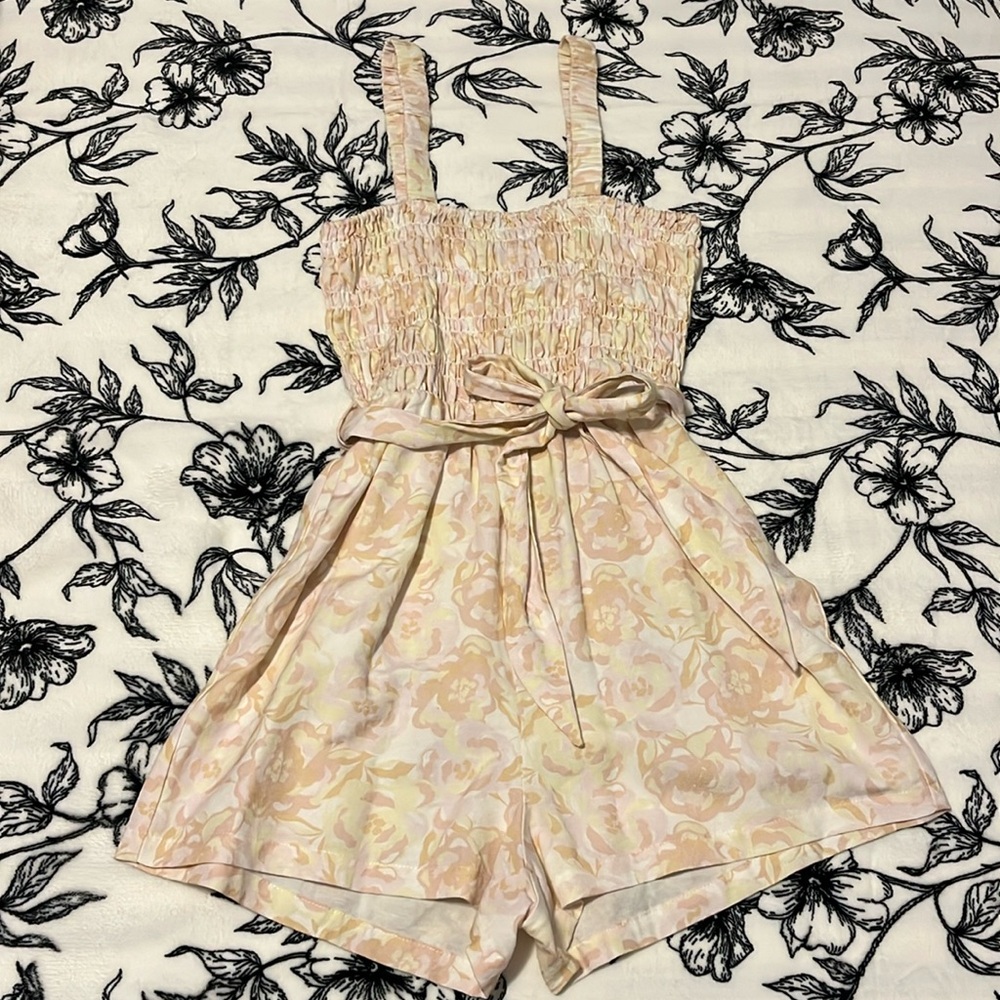 Floral Romper from Millie Lynn Boutique - size S